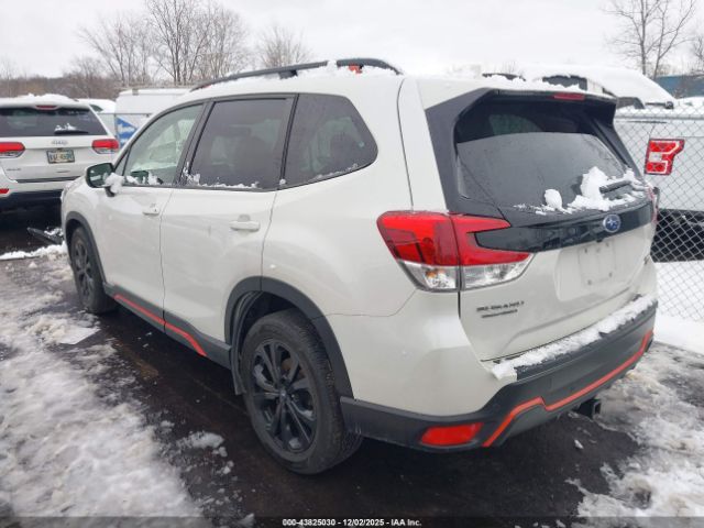 2022 SUBARU FORESTER JF2SKAJC3NH403336 Photo 2