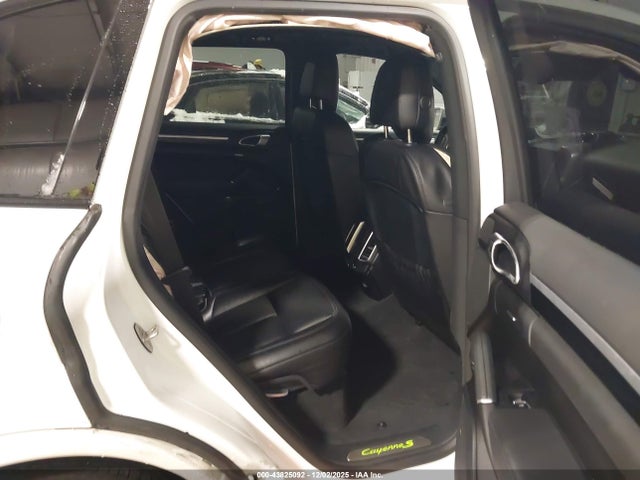 2017 PORSCHE CAYENNE E-HYBRID WP1AE2A2XHLA72303 Photo 7