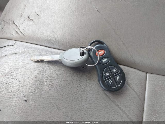 2001 CHRYSLER TOWN & COUNTRY 2C8GP64L81R321355 Photo 10