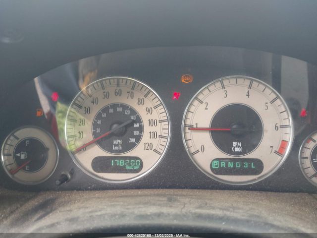 2001 CHRYSLER TOWN & COUNTRY 2C8GP64L81R321355 Photo 6