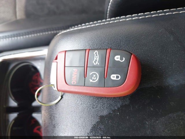 2023 Dodge Charger Srt Jailbreak მანქანა იყიდება აუქციონზე, vin: 2C3CDXL90PH681971, აუქციონის ნომერი: 43825198