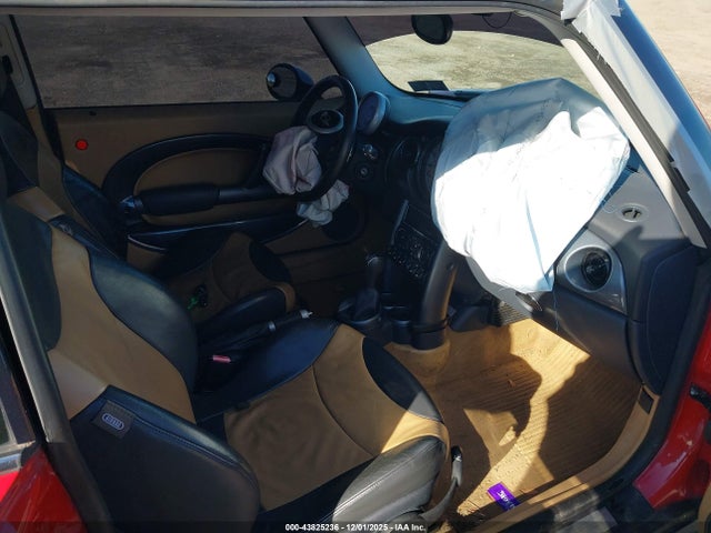 2004 MINI COOPER WMWRC33484TJ59655 Photo 4