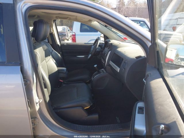 2015 JEEP COMPASS 1C4NJDEB8FD395860 Photo 4