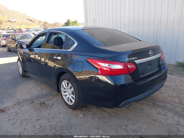 Nissan Altima 2.5 S 2017 1N4AL3AP2HC497061 Image 3
