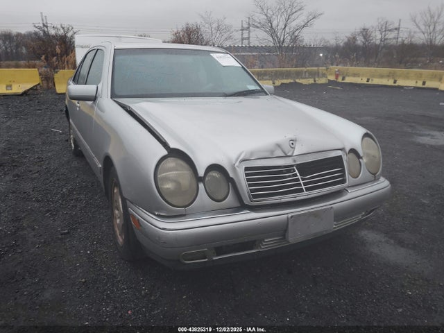 1998 Mercedes-benz E 320 მანქანა იყიდება აუქციონზე, vin: WDBJF65F7WA448949, აუქციონის ნომერი: 43825319