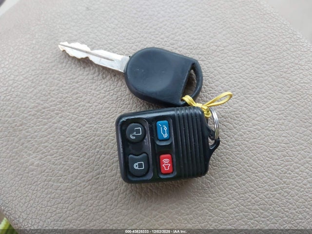 2006 FORD EXPLORER 1FMEU63E86UA76342 Photo 10