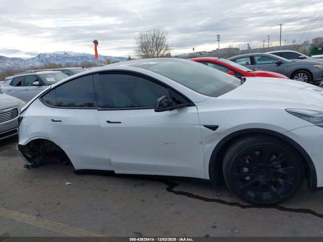 5YJYGAEE4MF245254 Tesla Model Y Long Range Dual Motor All-wheel Drive