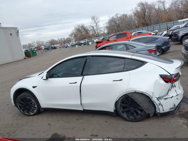 5YJYGAEE4MF245254 Tesla Model Y Long Range Dual Motor All-wheel Drive
