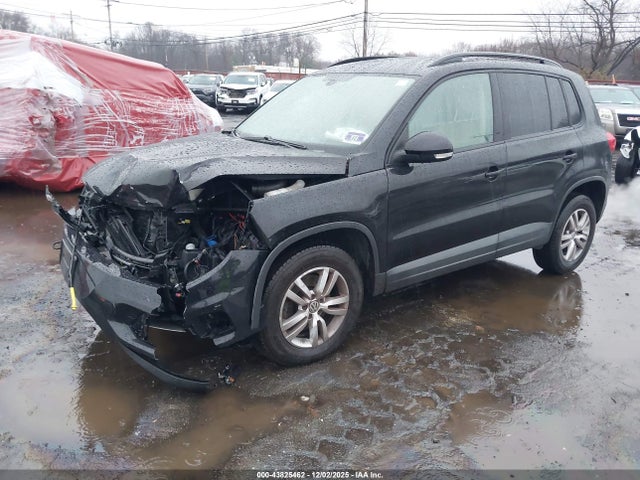 2017 VOLKSWAGEN TIGUAN WVGAV7AX7HW507699 Photo 1