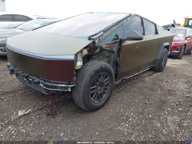 2024 TESLA CYBERTRUCK 7G2CEHED3RA000477 Photo 1