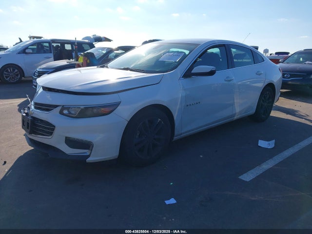 2017 CHEVROLET MALIBU 1G1ZE5ST7HF182245 Photo 1