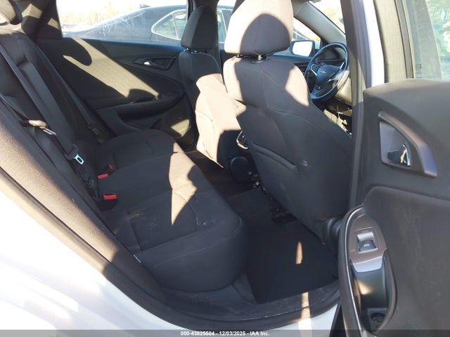 2017 CHEVROLET MALIBU 1G1ZE5ST7HF182245 Photo 7