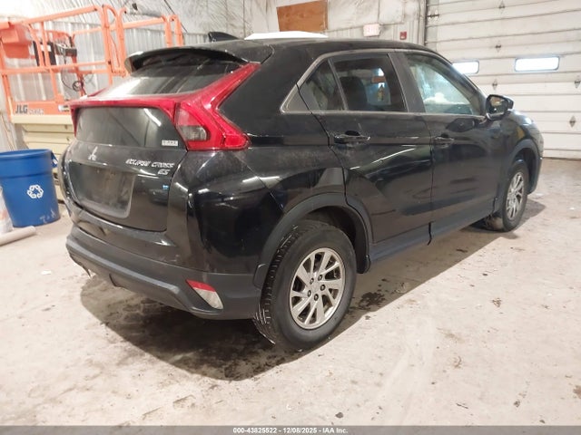 2019 MITSUBISHI ECLIPSE CROSS JA4AT3AAXKZ003355 Photo 3