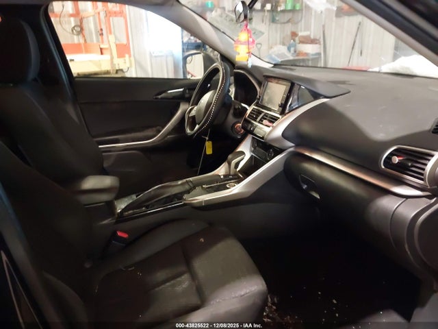2019 MITSUBISHI ECLIPSE CROSS JA4AT3AAXKZ003355 Photo 4