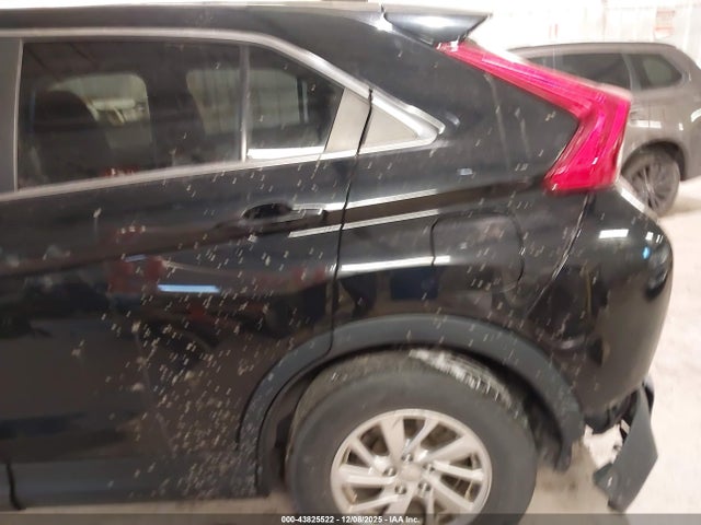 2019 MITSUBISHI ECLIPSE CROSS JA4AT3AAXKZ003355 Photo 5