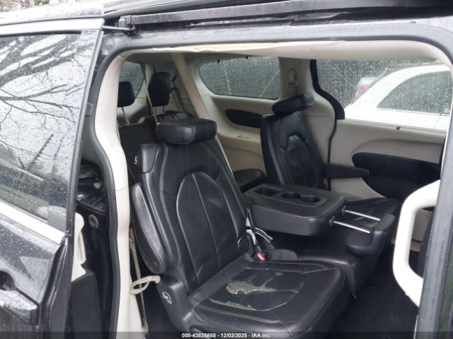 2018 CHRYSLER PACIFICA 2C4RC1BGXJR260928 Photo 7