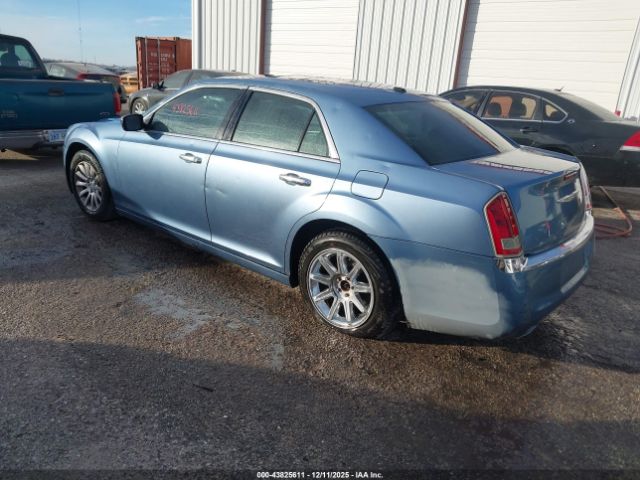 2011 CHRYSLER 300 2C3CA5CG6BH559703 Photo 2