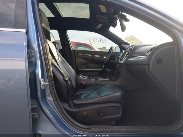 2011 CHRYSLER 300 2C3CA5CG6BH559703 Photo 4