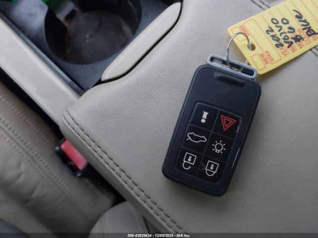 2012 VOLVO S60 YV1622FSXC2037083 Photo 10