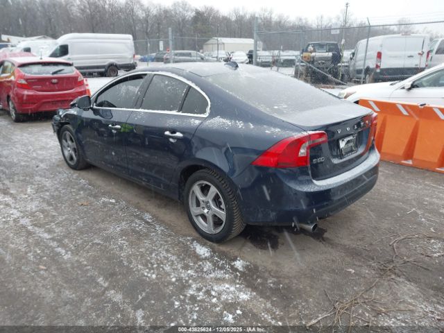 2012 VOLVO S60 YV1622FSXC2037083 Photo 2