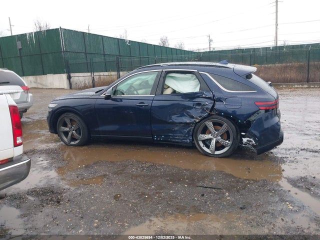 Auction sale of the 2025 Genesis Gv70 3.5t Awd Sport, vin: 5NMMCDTC6SH023498, lot number: 43825694