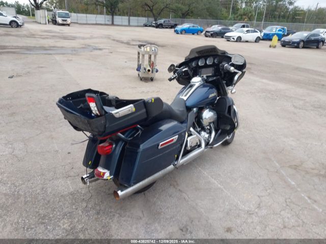 2016 HARLEY-DAVIDSON FLHTK 1HD1KEL13GB623691 Photo 3