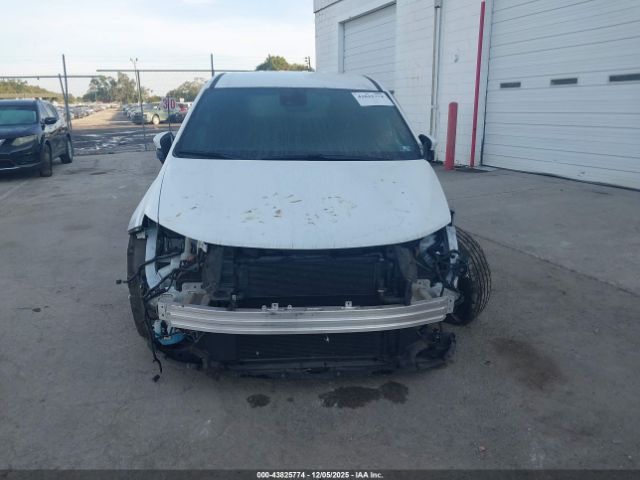 2023 CHRYSLER PACIFICA HYBRID 2C4RC1L7XPR502950 Photo 5