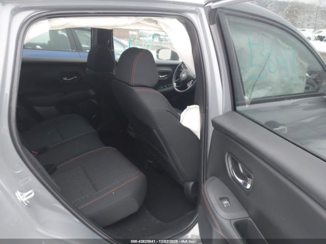 2023 HONDA HR-V 3CZRZ2H51PM717923 Photo 7