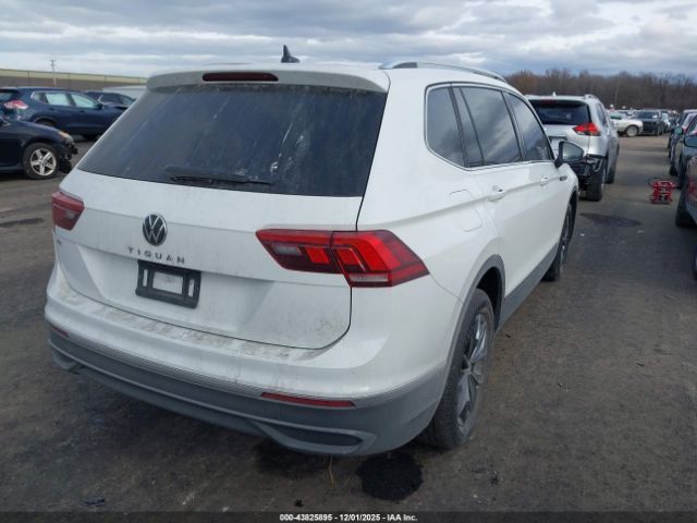 2022 VOLKSWAGEN TIGUAN 3VV3B7AX0NM090218 Photo 3