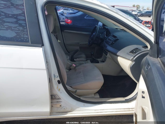 2009 MITSUBISHI LANCER JA3AU26U09U007324 Photo 4
