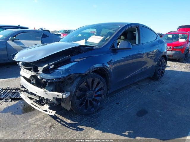 2023 TESLA MODEL Y 7SAYGDEF6PF702678 Photo 1