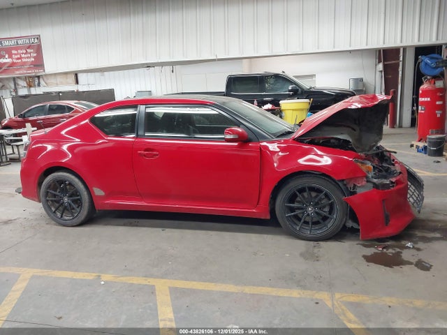 Scion TC 2016 JTKJF5C70GJ015569 Image 12