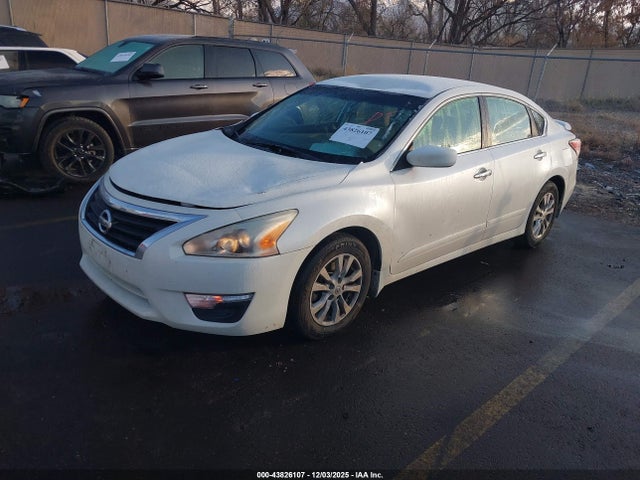 Nissan Altima 2.5 S 2014 1N4AL3AP4EC295950 Image 2
