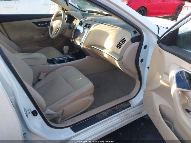 Nissan Altima 2.5 S 2014 1N4AL3AP4EC295950 Image 5