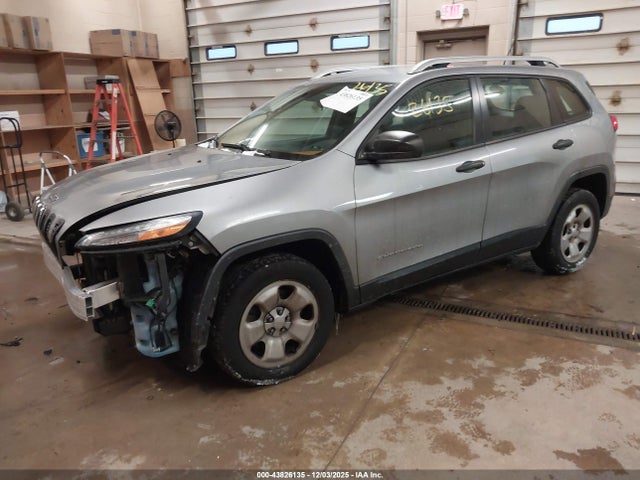 1C4PJLAB4EW231842 Jeep Cherokee Sport