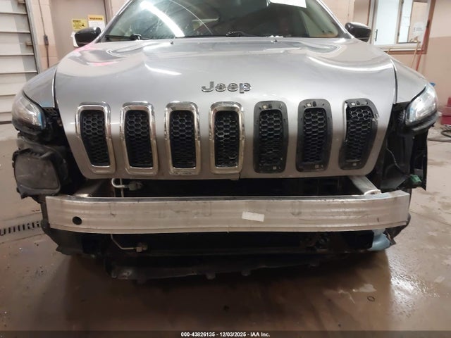 1C4PJLAB4EW231842 Jeep Cherokee Sport