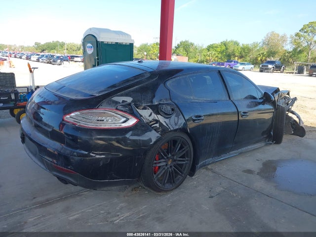 2015 PORSCHE PANAMERA WP0AC2A78FL070114 Photo 3