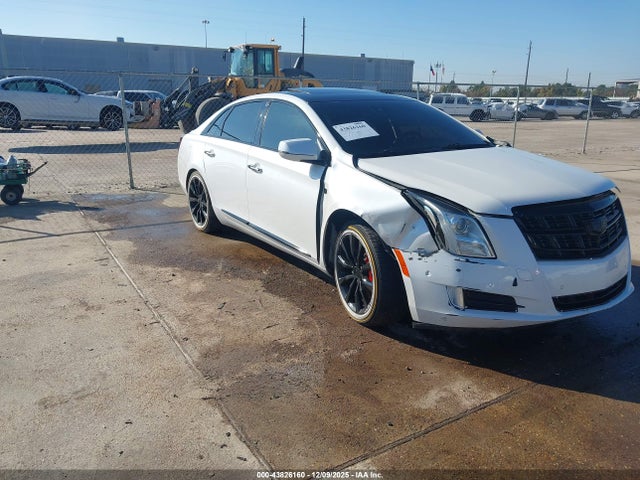 2016 CADILLAC XTS 2G61P5S36G9210920 Photo 0