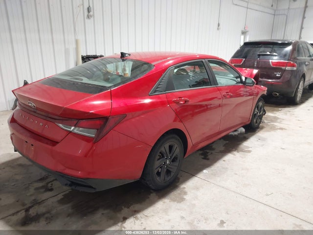 Hyundai ELANTRA SEL 2021 5NPLM4AG2MH048516 Image 4