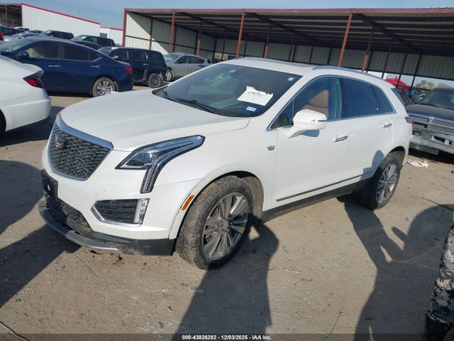 2021 CADILLAC XT5 1GYKNDRS7MZ171670 Photo 1