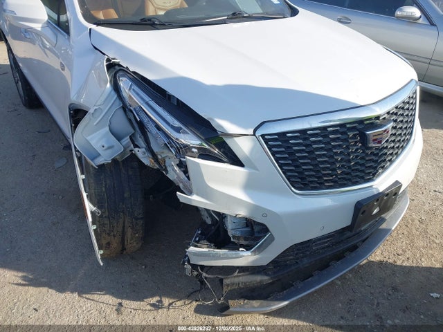 2021 CADILLAC XT5 1GYKNDRS7MZ171670 Photo 5