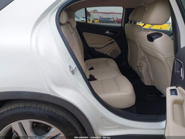 WDCTG4GB2GJ204966 Mercedes-Benz Gla 250 4matic