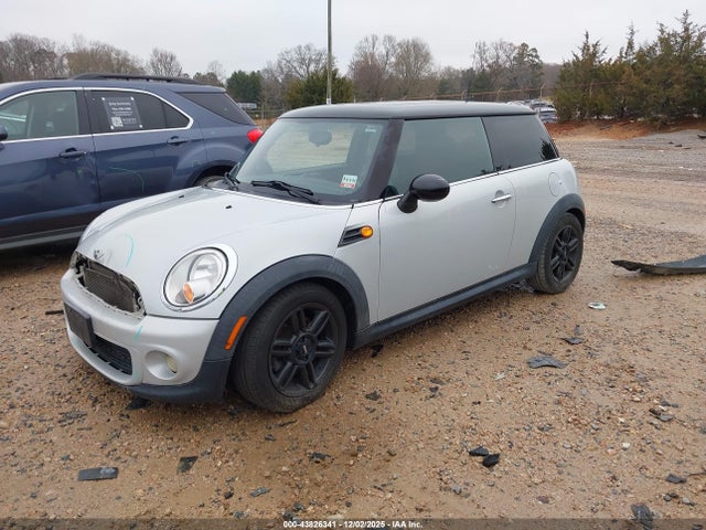 2012 MINI COOPER WMWSU3C57CT541262 Photo 1