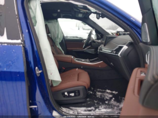 2025 BMW X5 5UX33EU03S9X71836 Photo 4
