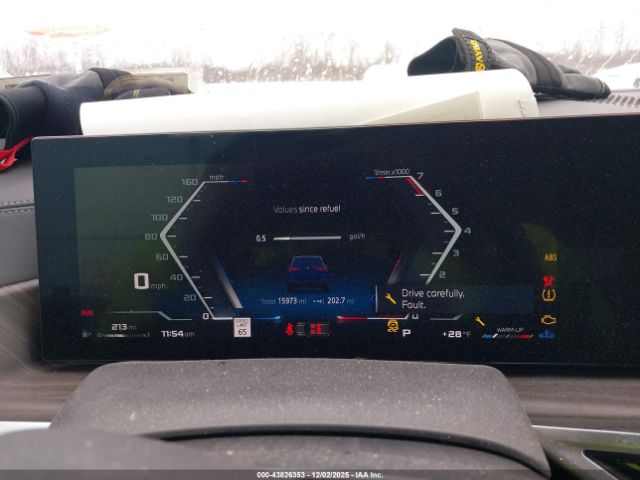 2025 BMW X5 5UX33EU03S9X71836 Photo 6