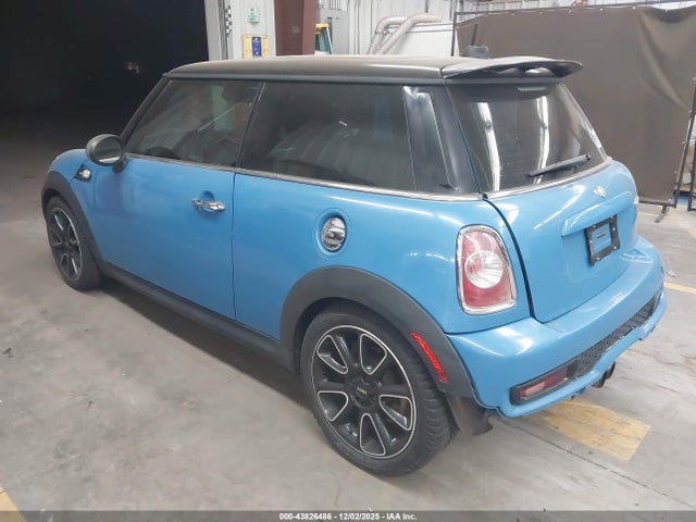 2013 MINI HARDTOP WMWSV3C59DT476395 Photo 2