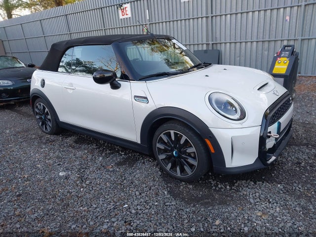 2024 MINI CONVERTIBLE WMW43DL05R3R62282