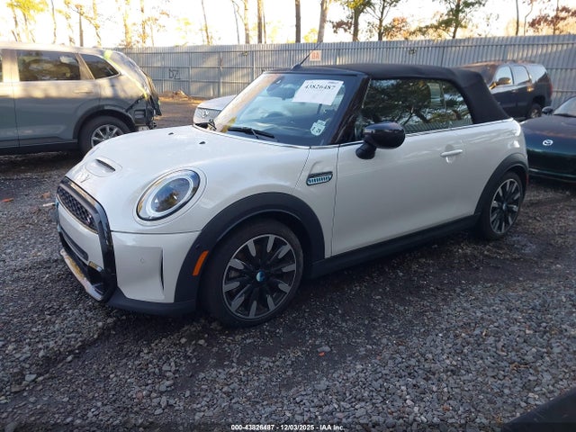 2024 MINI CONVERTIBLE WMW43DL05R3R62282 Photo 1