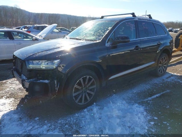 2017 AUDI Q7 WA1LAAF70HD049251 Photo 1