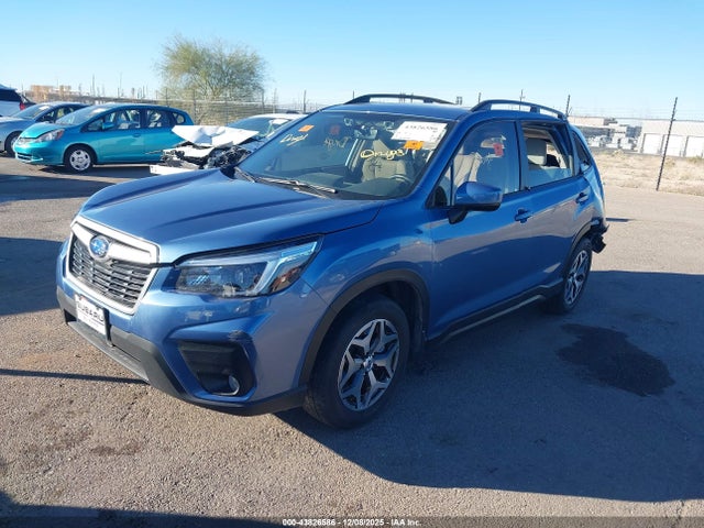 JF2SKAJCXMH518174 Subaru Forester Premium